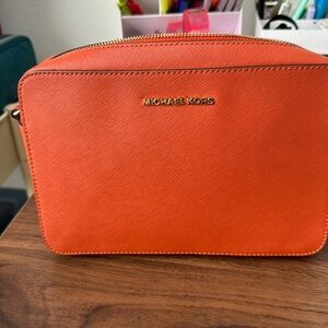Michael Kors crossbody